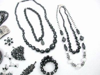 : item #7, image 6