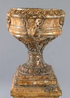 : item #18, image 3
