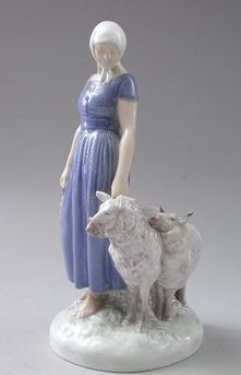 : item #46, image 3