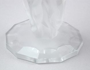 : item #24, image 4