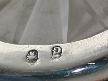: item #32, image 8