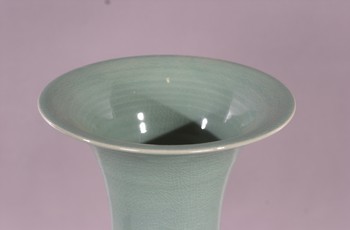 : item #32, image 6