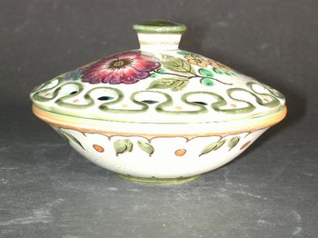: item #3, image 3