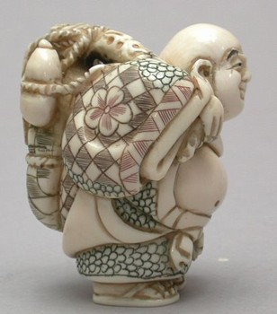 : item #32, image 3