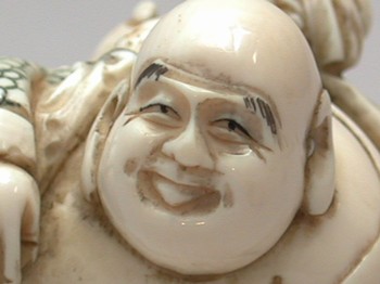 : item #32, image 4