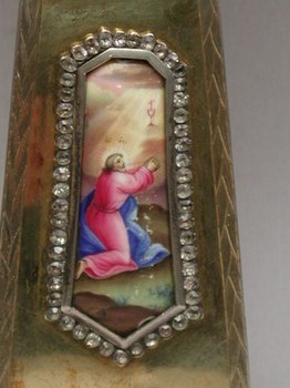 : item #9, image 4