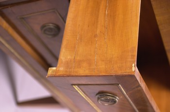 : item #32, image 8